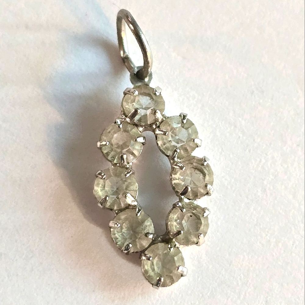 Vintage pendant charm dainty clear rhinestones silver tone marquis marquise
